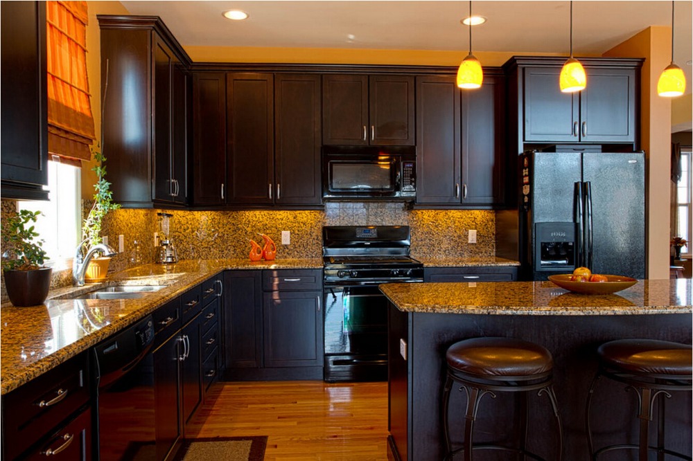 kitchen image